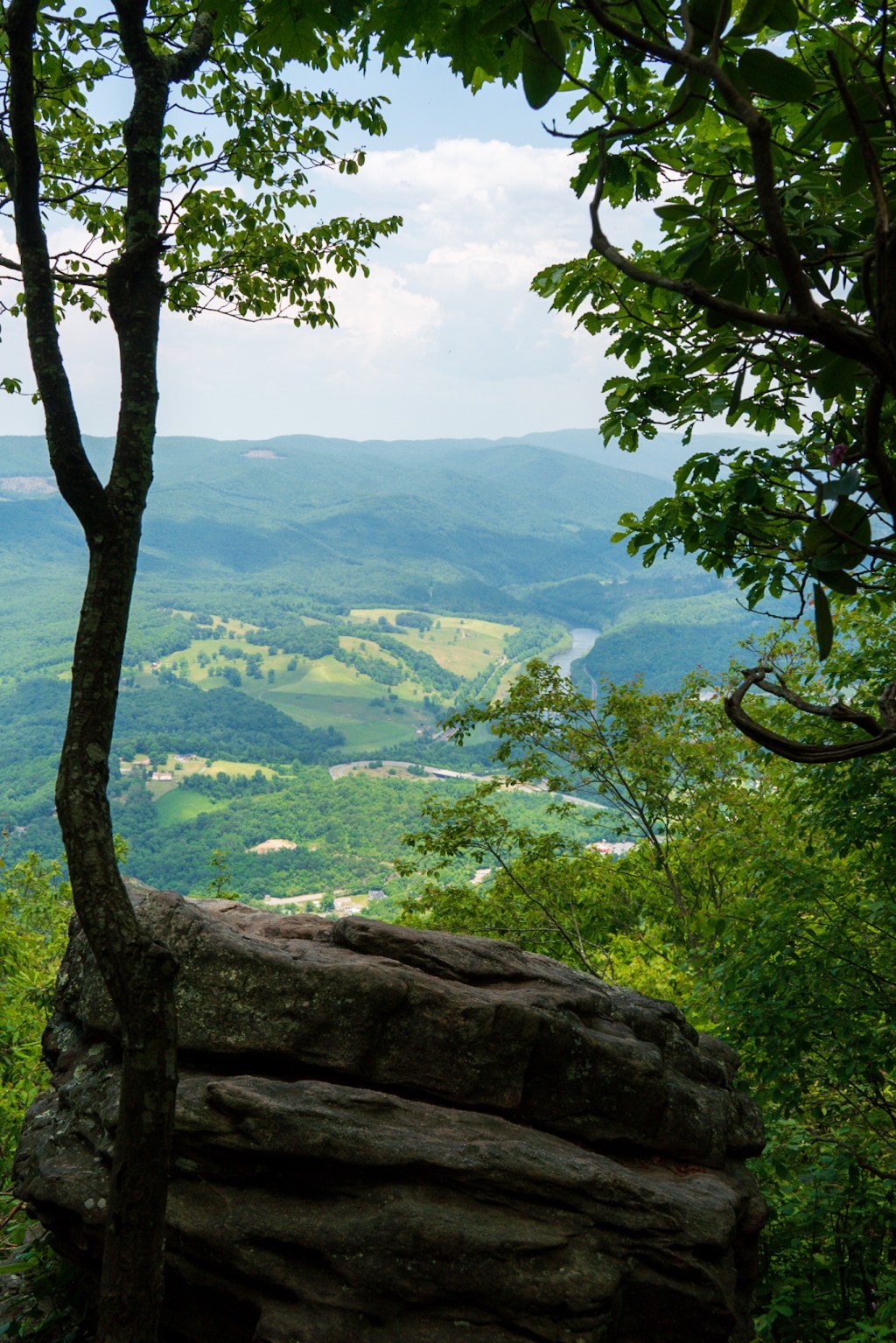 AT 52: Slackpacking Into&nbsp;Pearisburg